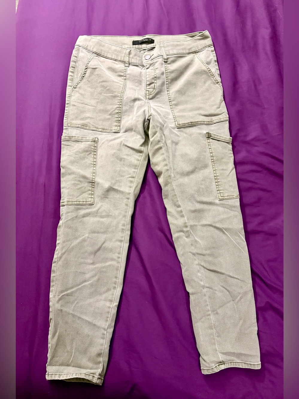 Women's Skinny Utility Pants in Light Army Green